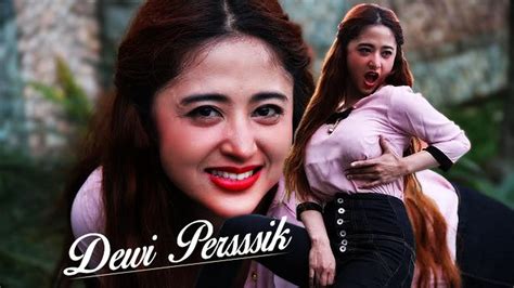 felem.bokep|9 Adegan Panas Dewi Perssik, Telanjang hingga Hubungan Seks。